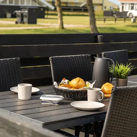 Filine - 100m From The Sea By Interhome *